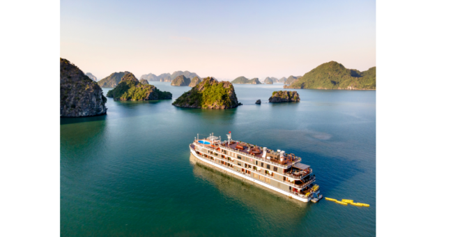 bateau de croisière en mer