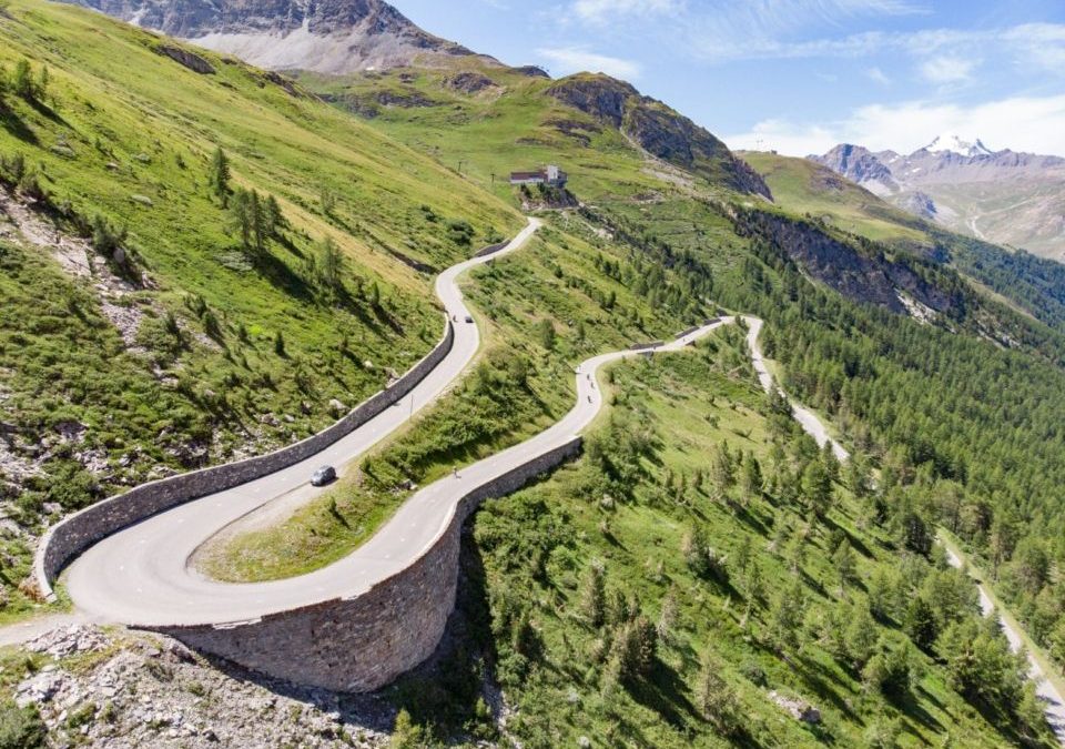 Route-des-grandes-alpes Route des Grandes Alpes